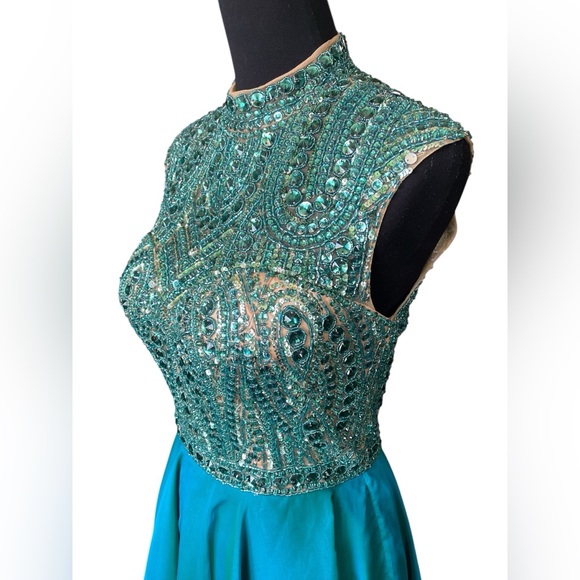 Sherri Hill Teal Beaded & Chiffon Open Back Short Prom Dress, Size 8, Dance - Picture 2 of 12
